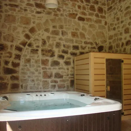 La Castanea De Charme Holiday home *